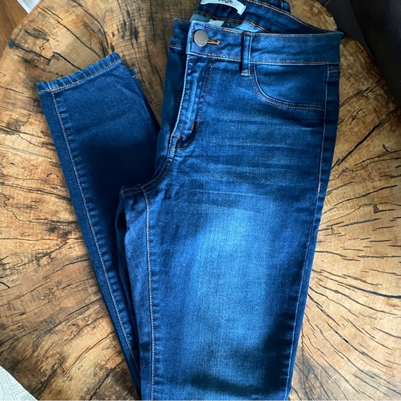 Jean (4) Bundle - Picture 6 of 7